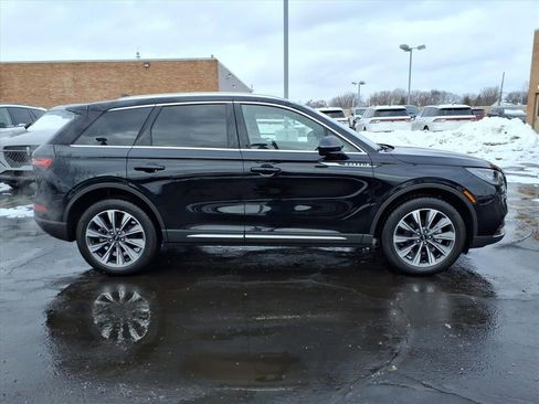 Certified 2022 Lincoln Corsair Reserve w/ Elements Package image 8