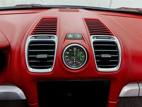 Used 2016 Porsche Boxster Spyder RWD image 83