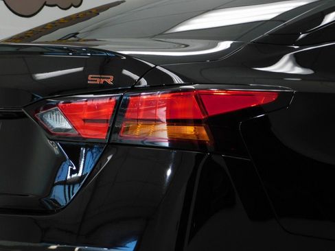 Used 2023 Nissan Altima 2.5 SR image 83