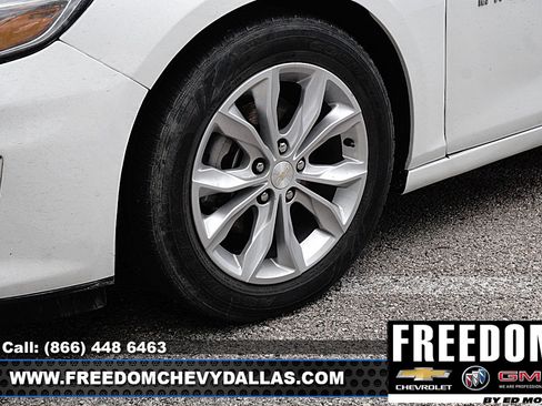 Used 2025 Chevrolet Malibu LT FWD image 10