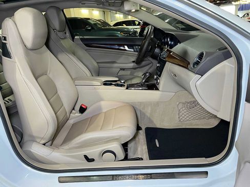 Used 2014 Mercedes-Benz C 250 Coupe image 12
