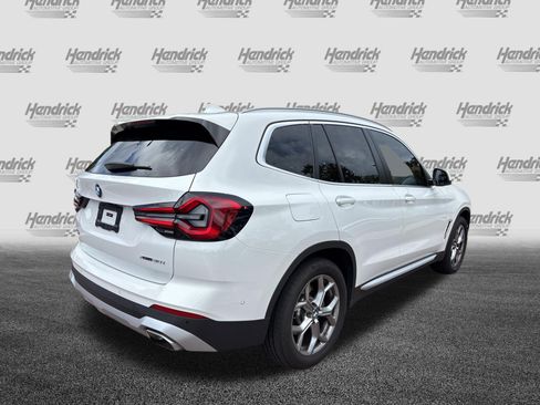 Used 2023 BMW X3 xDrive30i w/ Premium Package w/ZPA AWD/4WD image 10