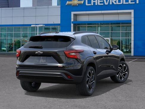 New 2026 Chevrolet Trax RS w/ Driver Confidence Package FWD image 4