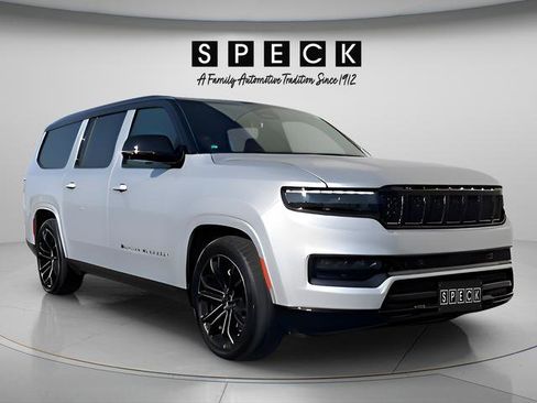 Used 2024 Jeep Grand Wagoneer L Series II w/ Quick Order Packagew 28T AWD/4WD image 5