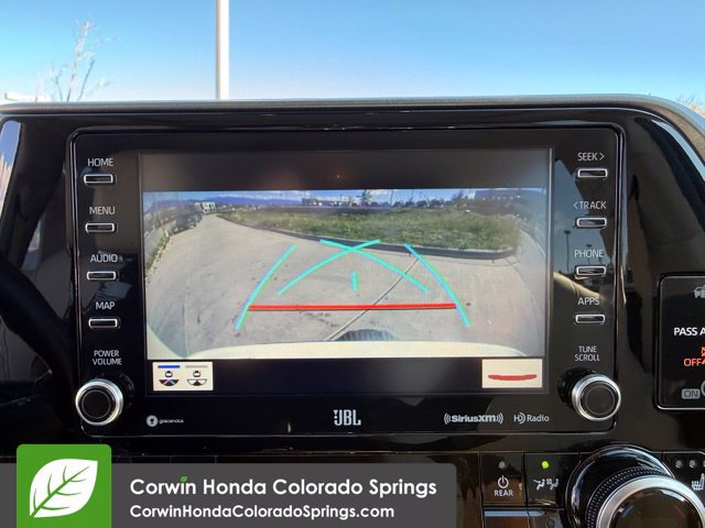 Used 2021 Toyota Highlander Limited AWD/4WD image 18