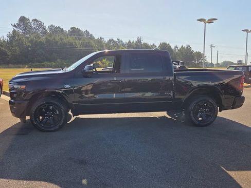 Used 2026 RAM 1500 Big Horn AWD/4WD image 4