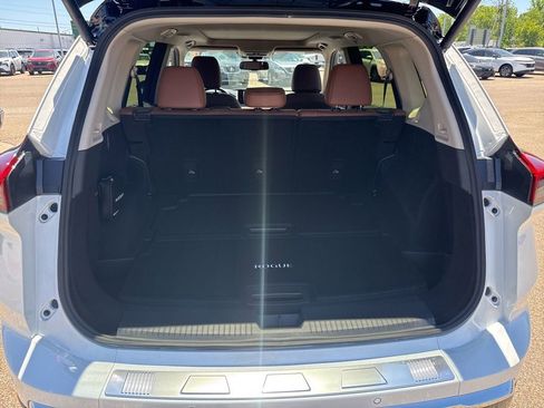 New 2026 Nissan Rogue Platinum w/ Platinum Premium Package AWD/4WD image 35