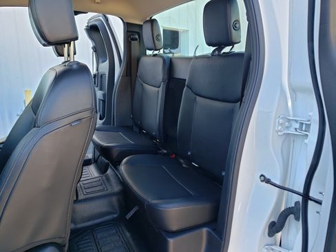 Used 2023 Ford Ranger XL image 24