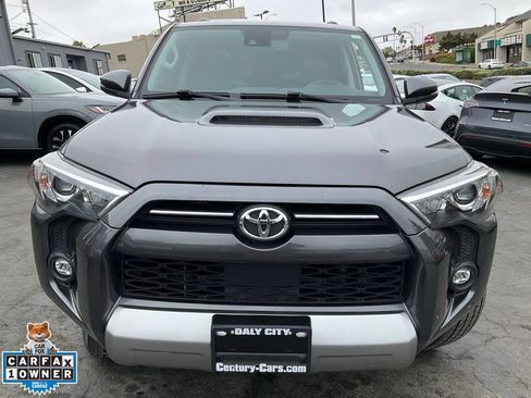 Used 2023 Toyota 4Runner TRD Off-Road Premium w/ Moonroof Package AWD/4WD image 2