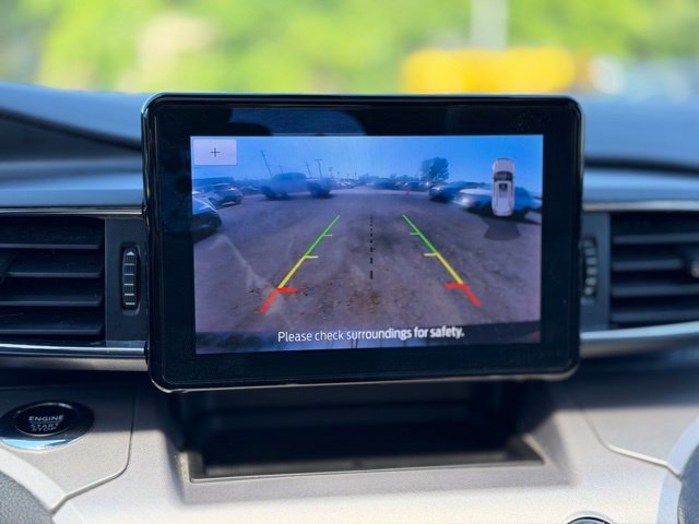 Used 2023 Ford Explorer XLT w/ Equipment Group 202A AWD/4WD image 29