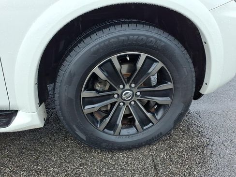 Used 2020 Nissan Armada Platinum RWD image 9