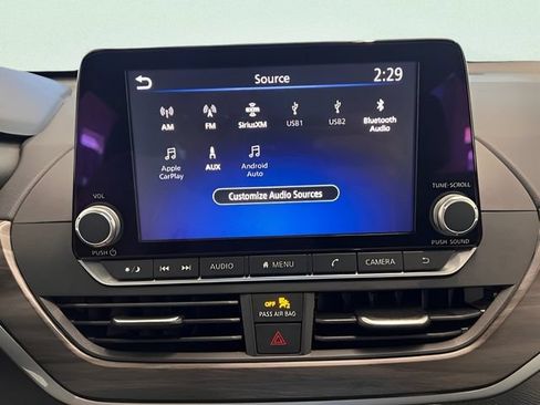Used 2025 Nissan Altima 2.5 SV FWD image 20