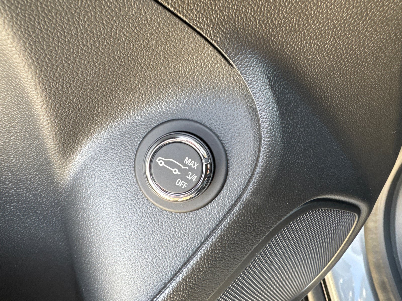 Used 2026 Buick Encore GX Sport Touring w/ Comfort Package FWD image 27