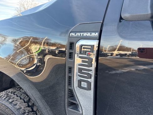 Used 2024 Ford F350 Platinum image 22