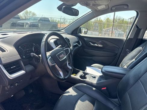 Used 2023 GMC Terrain SLT w/ Elevation Edition AWD/4WD image 16
