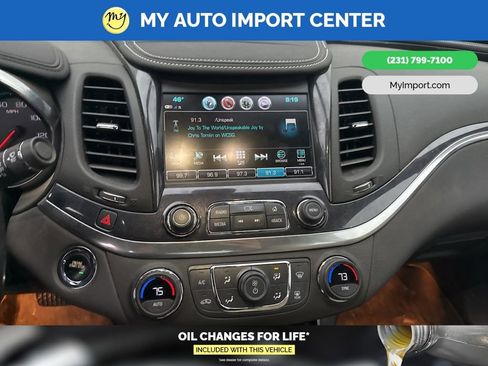 Used 2018 Chevrolet Impala LT w/ Sunroof and Spoiler Package image 10
