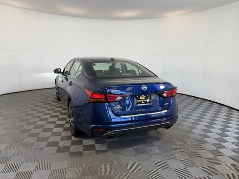 Used 2021 Nissan Altima 2.5 SR image 8