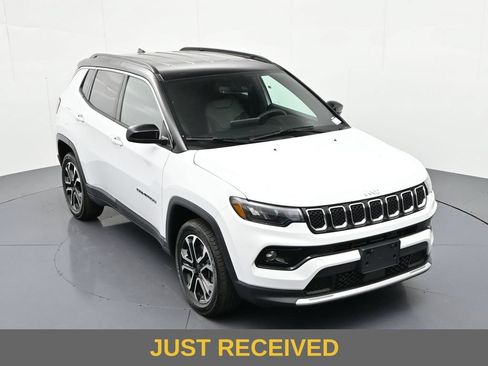 Used 2023 Jeep Compass Limited AWD/4WD image 20