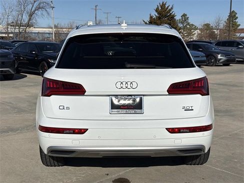 Used 2018 Audi Q5 2.0T Premium Plus w/ Premium Plus Package image 6
