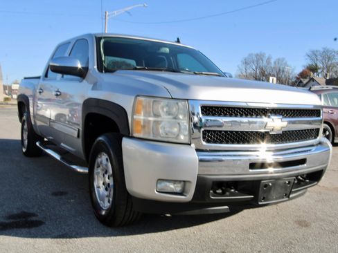 Used 2010 Chevrolet Silverado 1500 LT w/ Power Pack Plus image 8