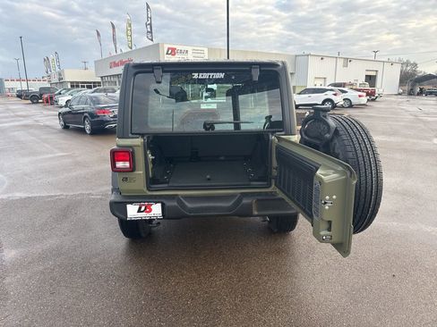 New 2026 Jeep Wrangler Unlimited Sport AWD/4WD image 35