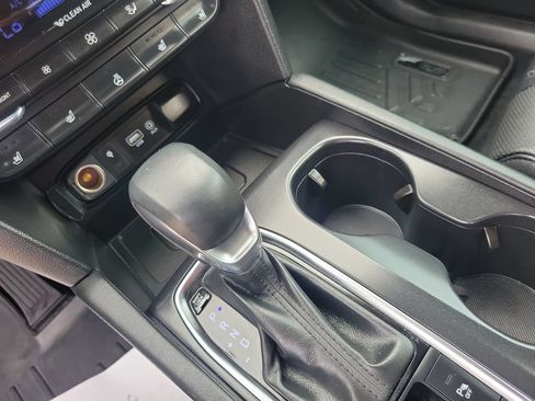 Used 2020 Hyundai Santa Fe Limited FWD image 30