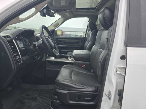 Used 2014 RAM 1500 Sport w/ Sport Premium Group image 9