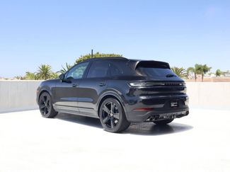 Certified 2024 Porsche Cayenne AWD/4WD video 3