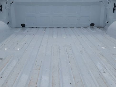 Used 2024 RAM 2500 Laramie w/ Safety Group AWD/4WD image 39