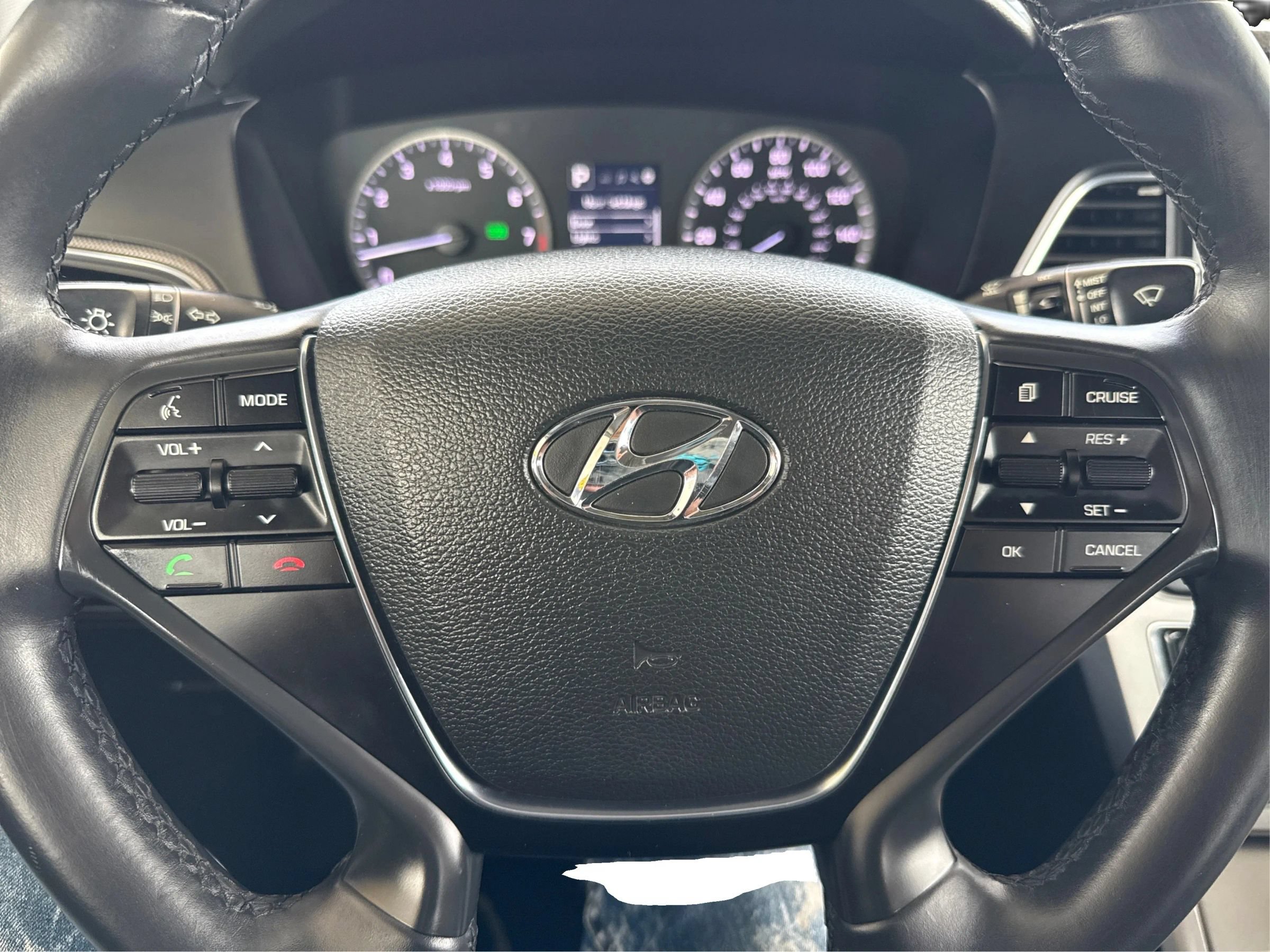 Used 2017 Hyundai Sonata Sport w/ Value Edition Package 02 FWD image 17