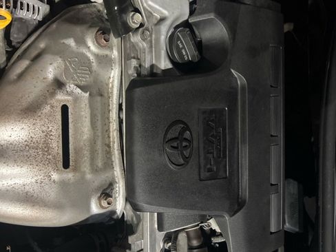 Used 2012 Toyota Camry SE image 43