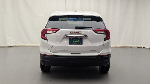 Used 2023 GMC Terrain SLE AWD/4WD image 6