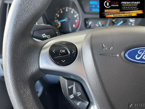 Used 2019 Ford Transit 250 130 Low Roof RWD image 23