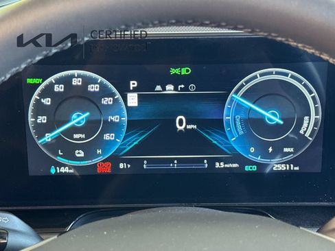Certified 2024 Kia Niro Wind FWD image 25