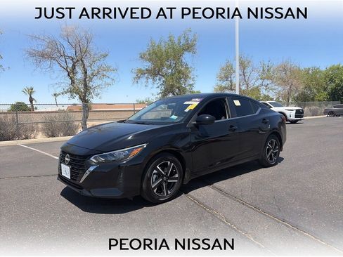 Used 2025 Nissan Sentra SV FWD image 1