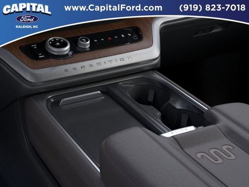 New 2025 Ford Expedition Max King Ranch image 15