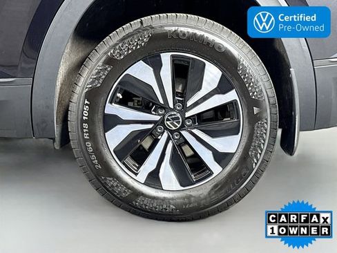 Certified 2024 Volkswagen Atlas SE image 33