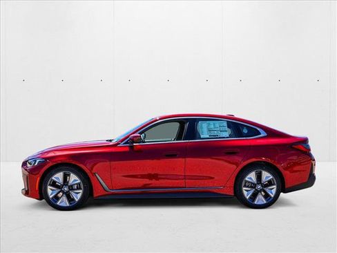 Used 2025 BMW i4 xDrive40i w/ Premium Package image 21