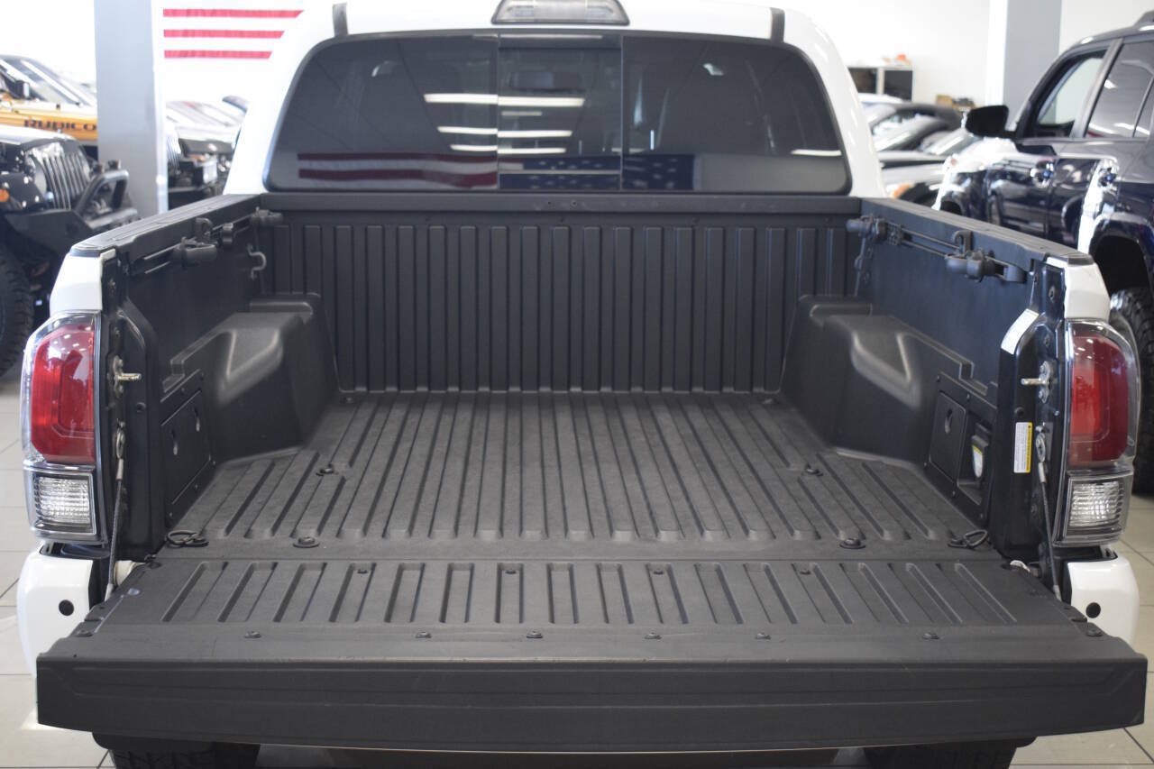 Used 2017 Toyota Tacoma TRD Pro AWD/4WD image 58