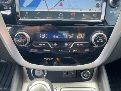Used 2018 Nissan Murano SL image 23