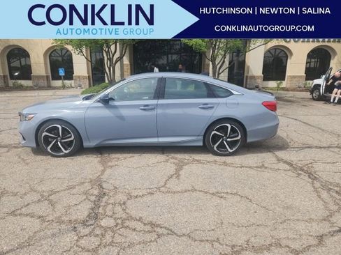 Used 2022 Honda Accord Sport image 1
