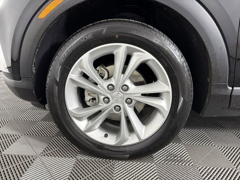 Used 2023 Buick Encore GX Preferred image 9