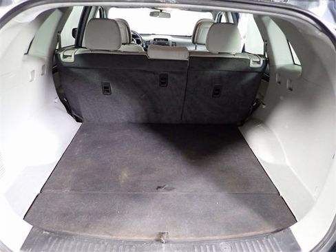 Used 2011 Kia Sorento 2WD image 12