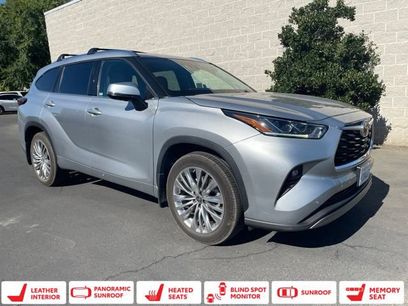 Used 2022 Toyota Highlander Platinum