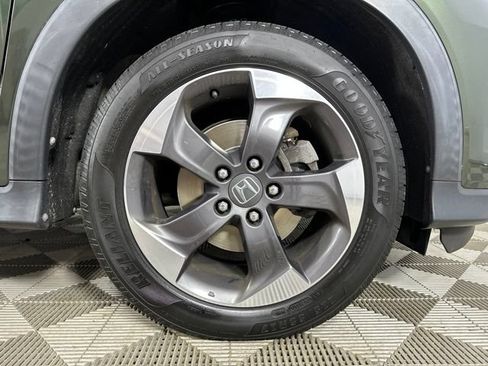 Used 2018 Honda HR-V EX image 9