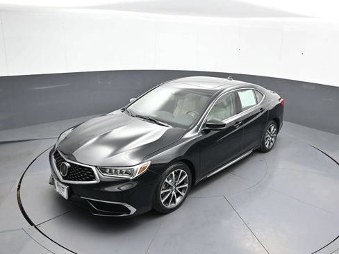 Used 2018 Acura TLX V6 w/ Technology Package FWD image 34