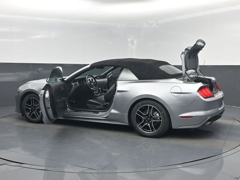 Used 2021 Ford Mustang Premium image 29