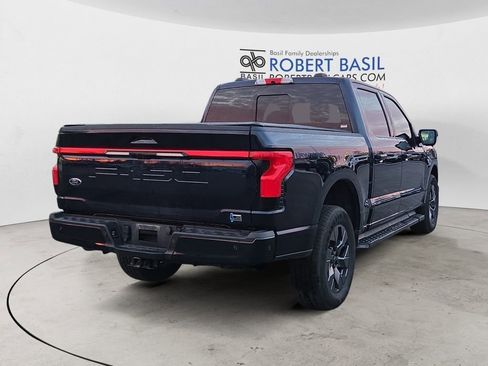 Used 2023 Ford F150 Lightning Lariat w/ Equipment Group 511A High image 5