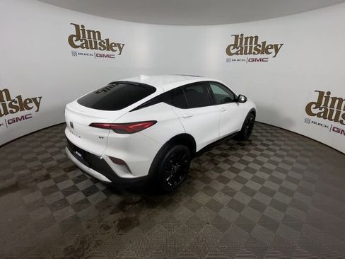 Used 2024 Buick Envista Sport Touring w/ Convenience I Package image 8