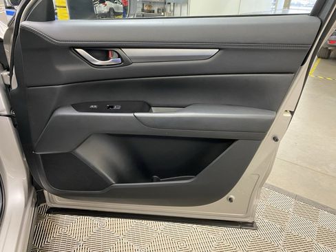 Used 2024 MAZDA CX-5 AWD 2.5 S w/ Select Package image 16